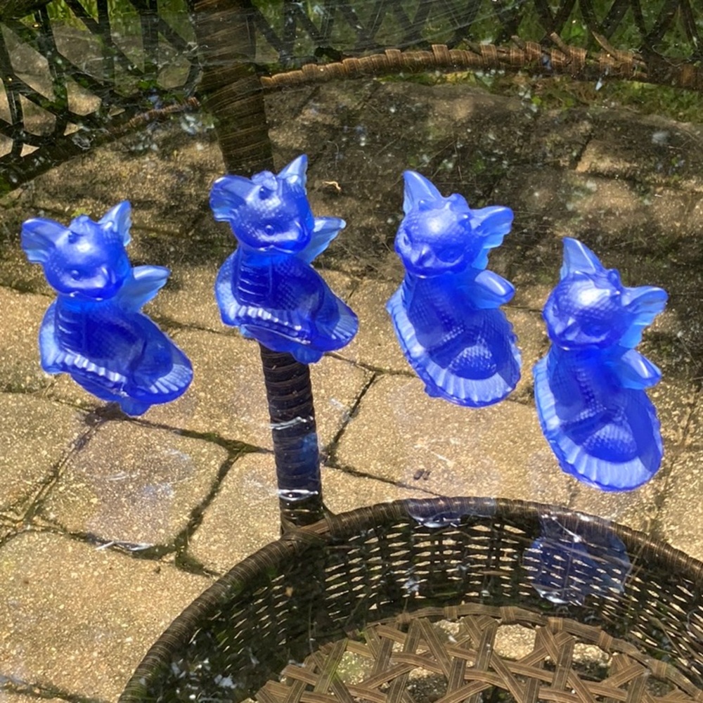 BLUE AGATE HAND CARVED FLYING BABY DRAGON